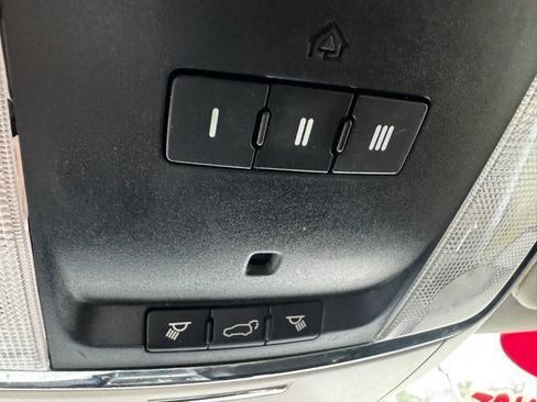 Used 2018 Dodge Durango GT AWD/4WD image 26