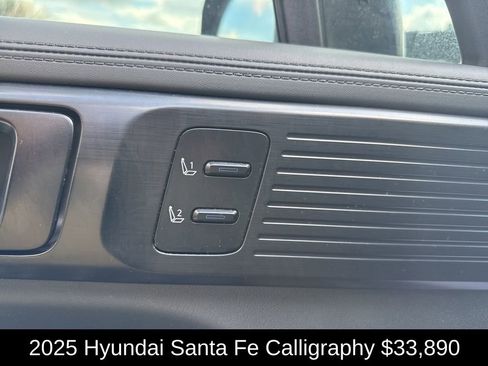 Used 2025 Hyundai Santa Fe Calligraphy image 13