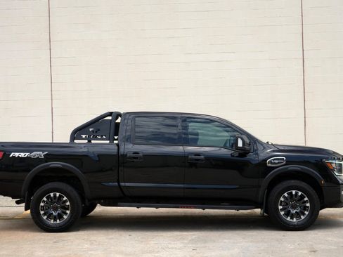 Used 2021 Nissan Titan PRO-4X w/ Pro-4x Convenience Package AWD/4WD image 49
