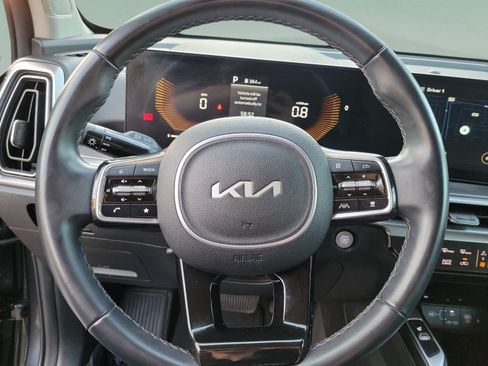 Certified 2024 Kia Sorento S AWD/4WD image 17