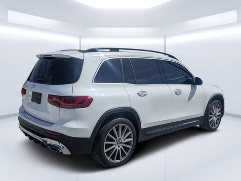Used 2020 Mercedes-Benz GLB 250 image 3