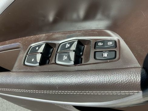 Used 2015 Hyundai Santa Fe Sport AWD/4WD image 12