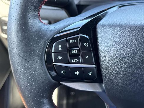 Used 2024 Ford Explorer ST-Line w/ Class IV Trailer Tow Package image 11