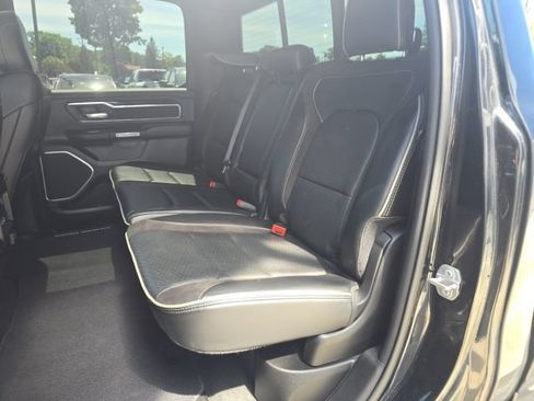 Used 2022 RAM 1500 Laramie AWD/4WD image 28