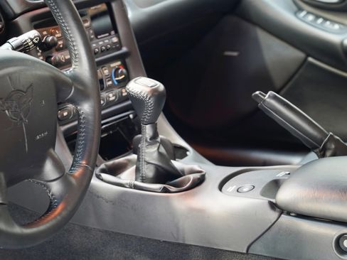 Used 2004 Chevrolet Corvette Z06 RWD image 36