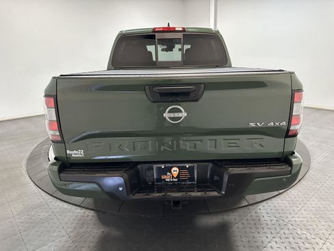 Used 2022 Nissan Frontier SV AWD/4WD image 11
