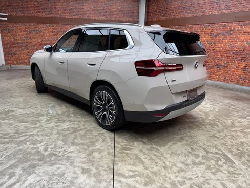 Used 2026 BMW X3 xDrive30 image 3