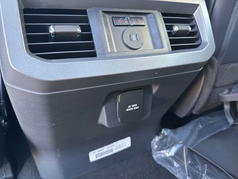 New 2026 Ford F350 Lariat w/ Lariat Premium Package image 41