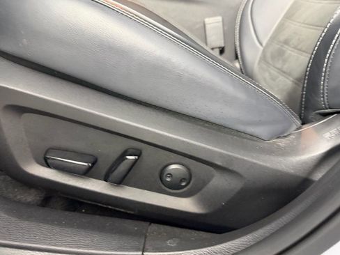 Used 2024 Mitsubishi Outlander Ralliart image 24