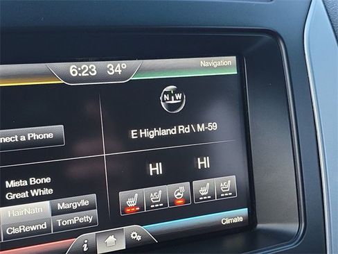 Used 2015 Ford Explorer Sport image 18