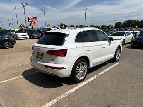 Used 2018 Audi Q5 2.0T Premium Plus w/ Premium Plus Package AWD/4WD image 5