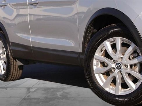 Used 2020 Nissan Rogue Sport S w/ Appearance Package image 3