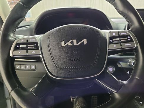 Used 2022 Kia Telluride SX image 39