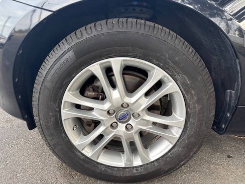Used 2015 Volvo XC60 T5 FWD image 21