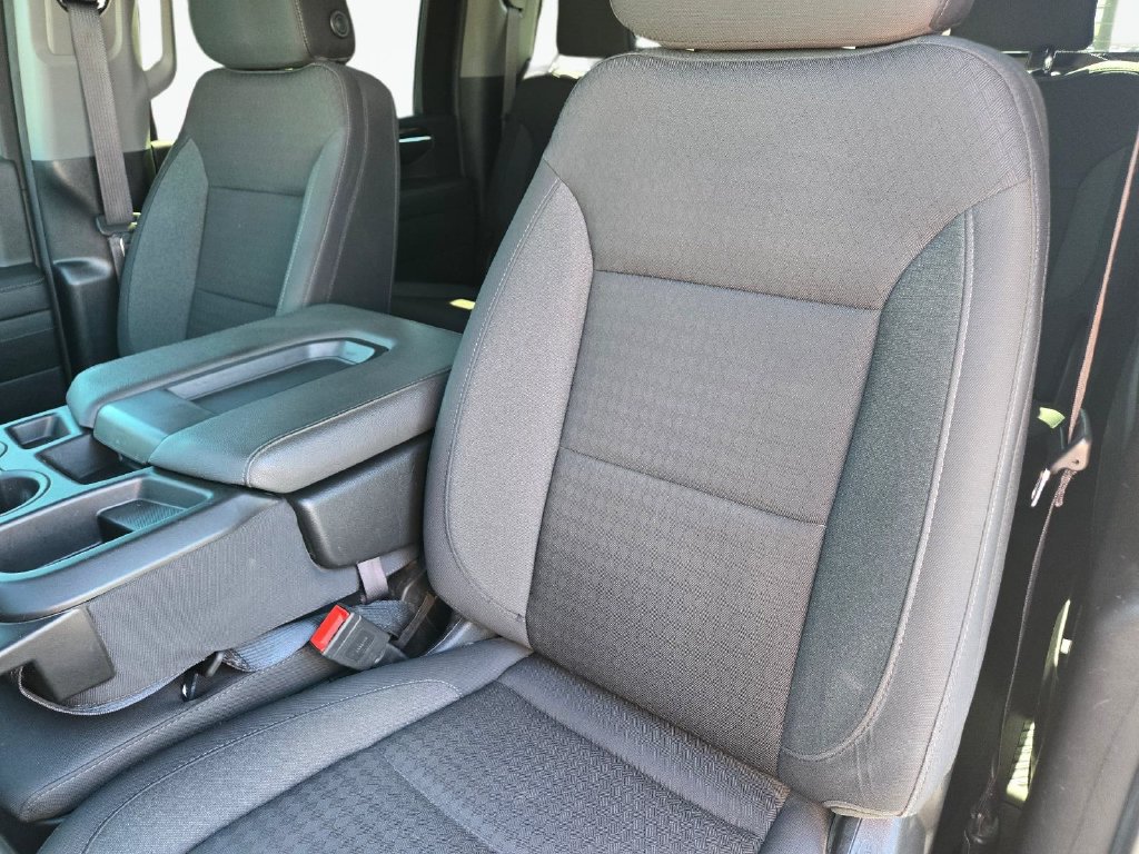 Used 2024 GMC Sierra 2500 SLE w/ SLE Value Package; AWD/4WD image 16