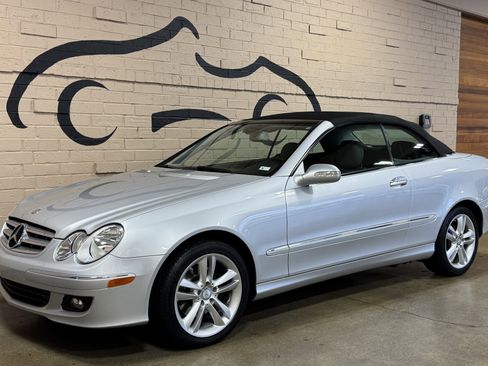 Used 2008 Mercedes-Benz CLK 350 Cabriolet image 13