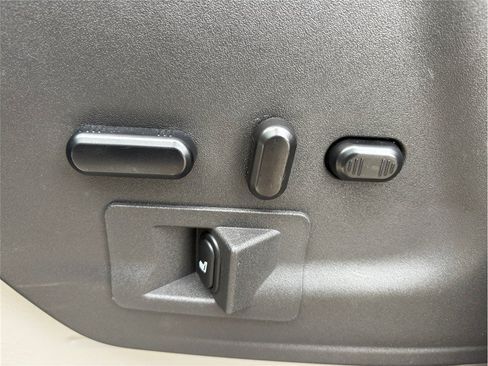 Used 2019 Ford Transit 150 148 Low Roof w/ Exterior Upgrade Package RWD image 19