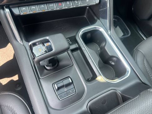 Certified 2023 GMC Sierra 1500 Denali AWD/4WD image 28