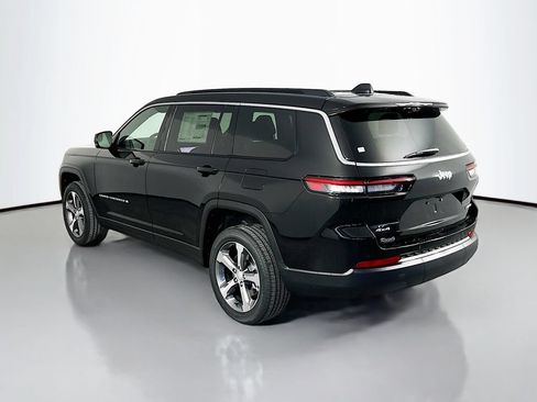 New 2026 Jeep Grand Cherokee L Limited AWD/4WD image 5