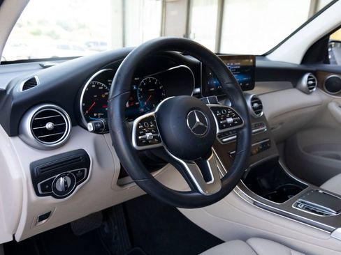 Used 2022 Mercedes-Benz GLC 300 image 15