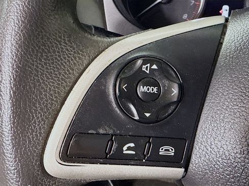 Used 2020 Mitsubishi Outlander ES image 14