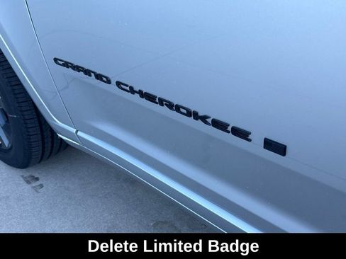 New 2026 Jeep Grand Cherokee Limited Reserve image 30