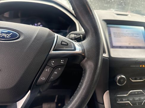 Used 2019 Ford Edge SEL w/ Equipment Group 201A image 19