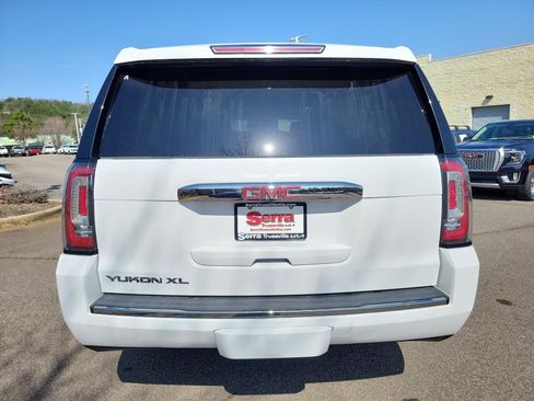 Used 2020 GMC Yukon XL Denali image 30