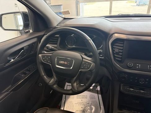 Used 2022 GMC Acadia AT4 w/ GMC Pro Grade Package AWD/4WD image 34