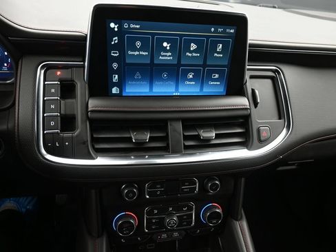 Used 2022 Chevrolet Tahoe RST w/ Luxury Package AWD/4WD image 17