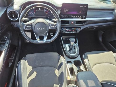 Used 2023 Kia Forte GT-Line w/ GT-Line Premium Package FWD image 8