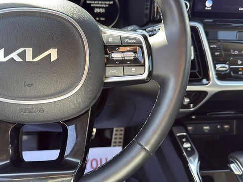 Used 2022 Kia Sorento SX image 13