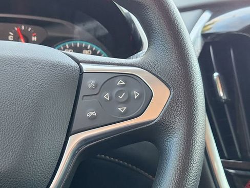 Used 2021 Chevrolet Traverse LS FWD image 28