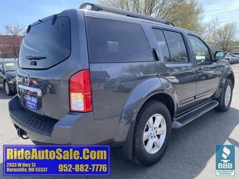 Used 2012 Nissan Pathfinder SV AWD/4WD image 5