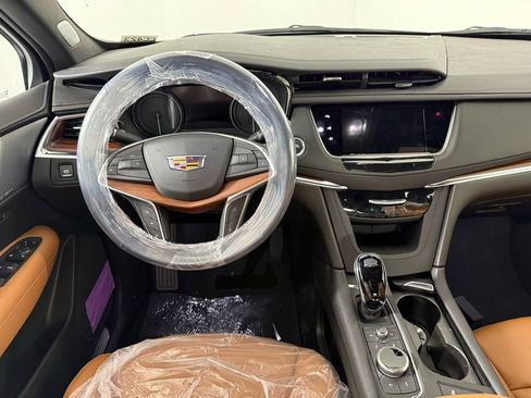 New 2026 Cadillac XT5 Premium Luxury w/ Driver Assist Package image 3