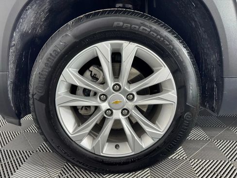 Used 2023 Chevrolet TrailBlazer LS AWD/4WD image 39