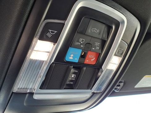 Used 2025 RAM 1500 Big Horn image 22