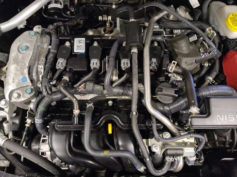 Used 2024 Nissan Sentra S image 30