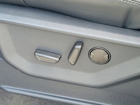 New 2026 Ford Expedition Max Platinum AWD/4WD image 25