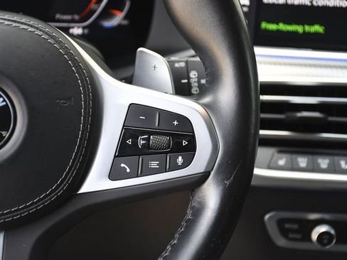 Used 2022 BMW X5 sDrive40i w/ M Sport Package image 9