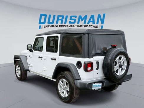 Used 2018 Jeep Wrangler Unlimited Sport S AWD/4WD image 4