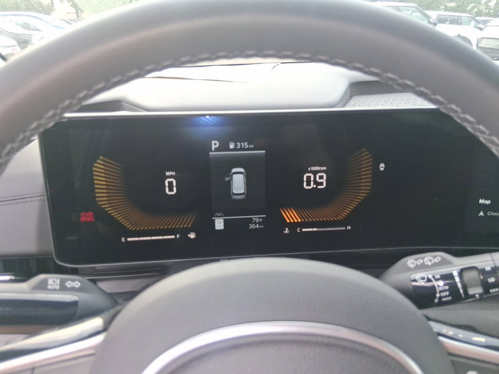 Certified 2026 Kia Carnival EX FWD image 12