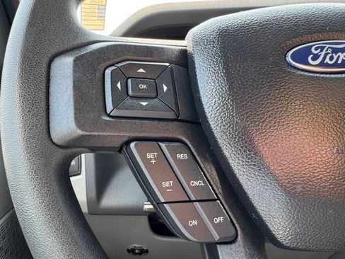 Used 2023 Ford E-450 and Econoline 450 Super Duty w/ Power Windows & Locks Group RWD image 40
