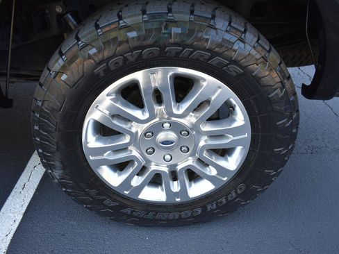 Used 2014 Ford F150 Platinum AWD/4WD image 28