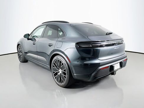 Used 2024 Porsche Macan 4 Electric image 3