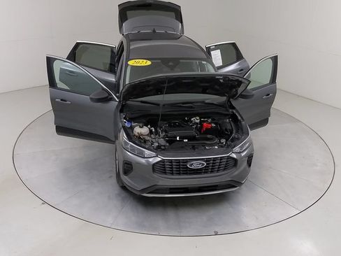 Certified 2023 Ford Escape Active w/ Tech Pack #1 AWD/4WD image 43