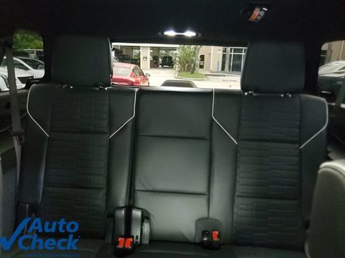 Certified 2025 Cadillac Escalade ESV V AWD/4WD image 14