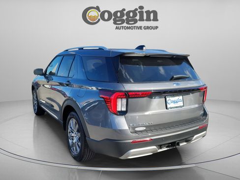 New 2026 Ford Explorer Platinum image 2