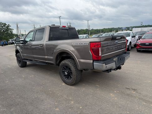 Used 2022 Ford F350 Lariat w/ Tremor Off-Road Package AWD/4WD image 2