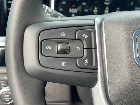 New 2026 GMC Sierra 1500 Elevation image 23